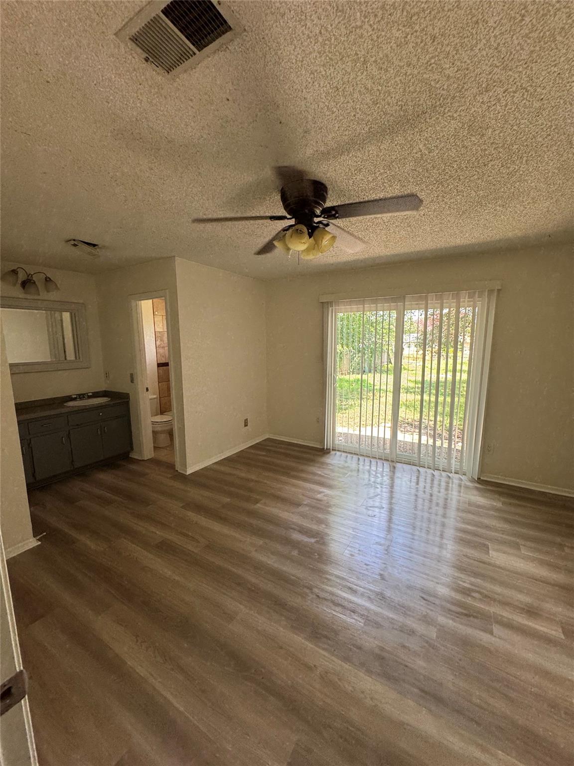 1309 Radam Cir Property Photo 2