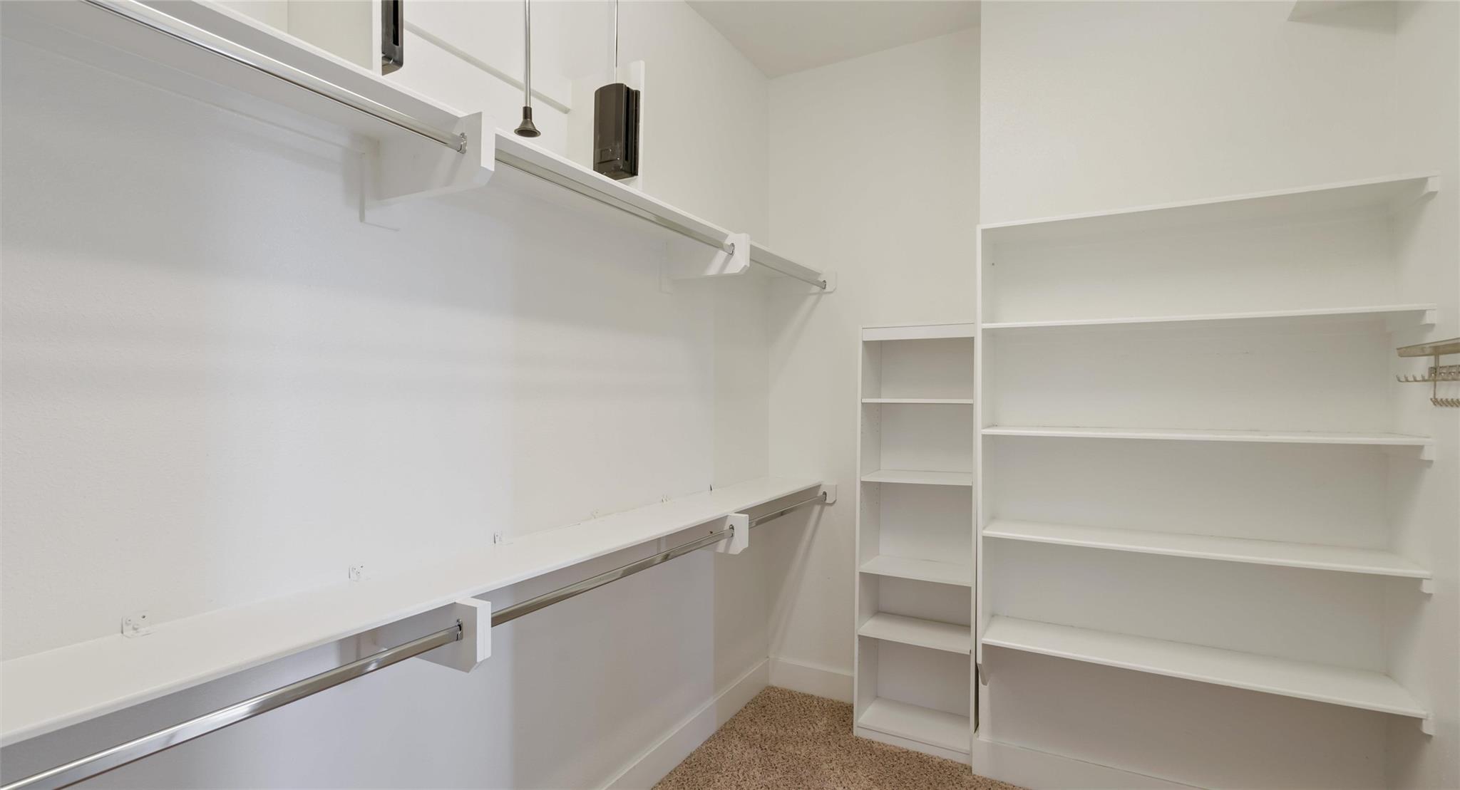 1411 Town Creek Dr #4 Property Photo 27