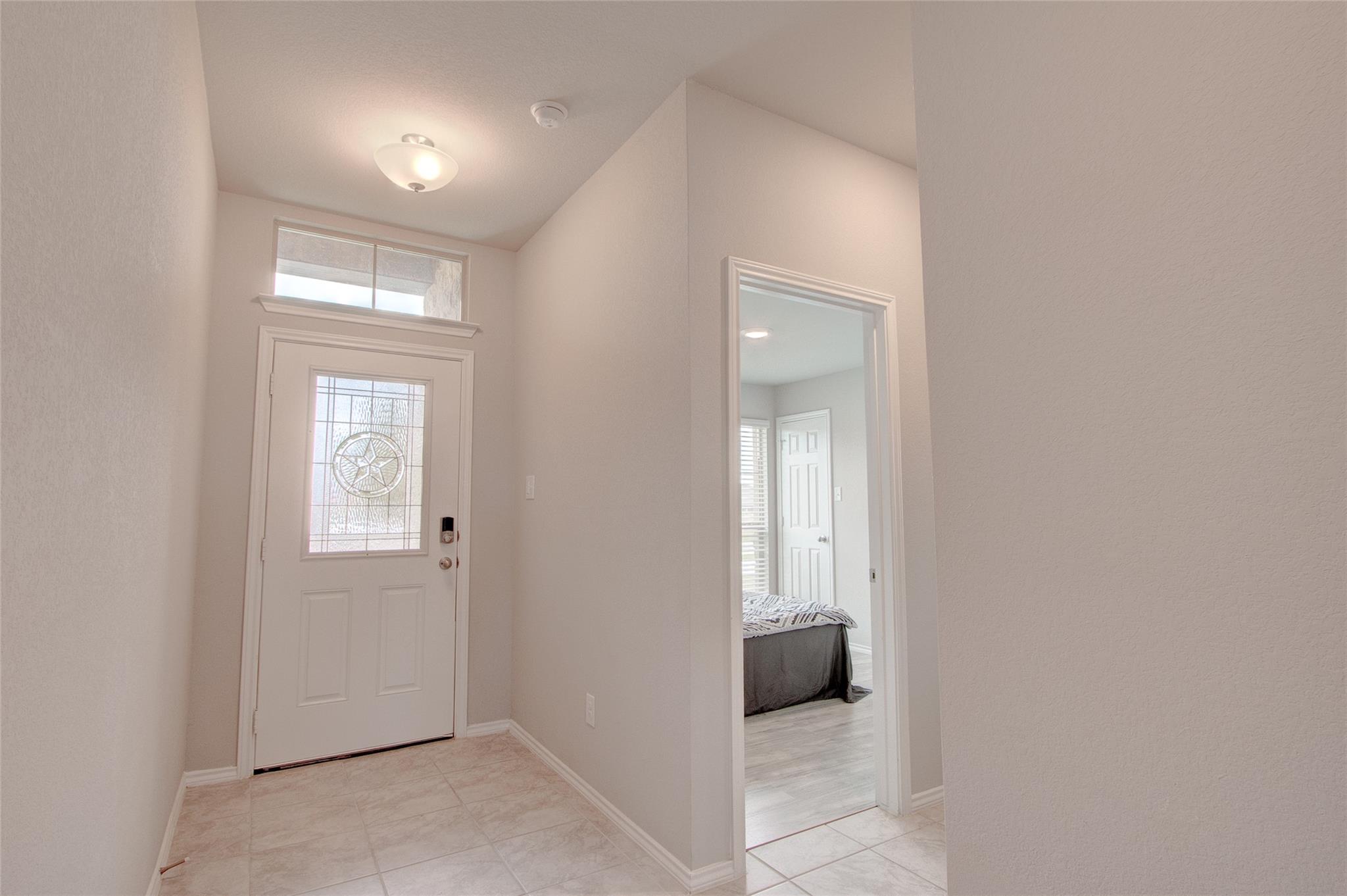 1317 Cesarina St Property Photo 2