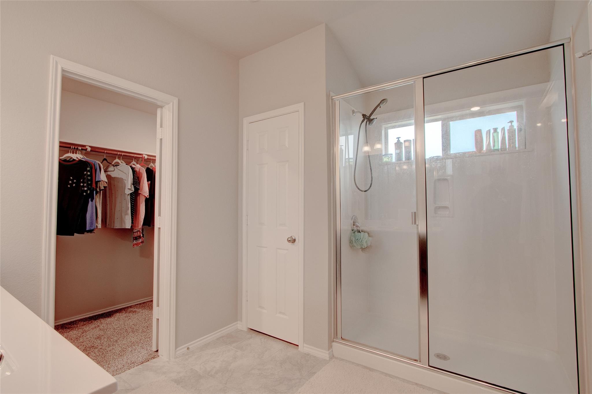 1317 Cesarina St Property Photo 15