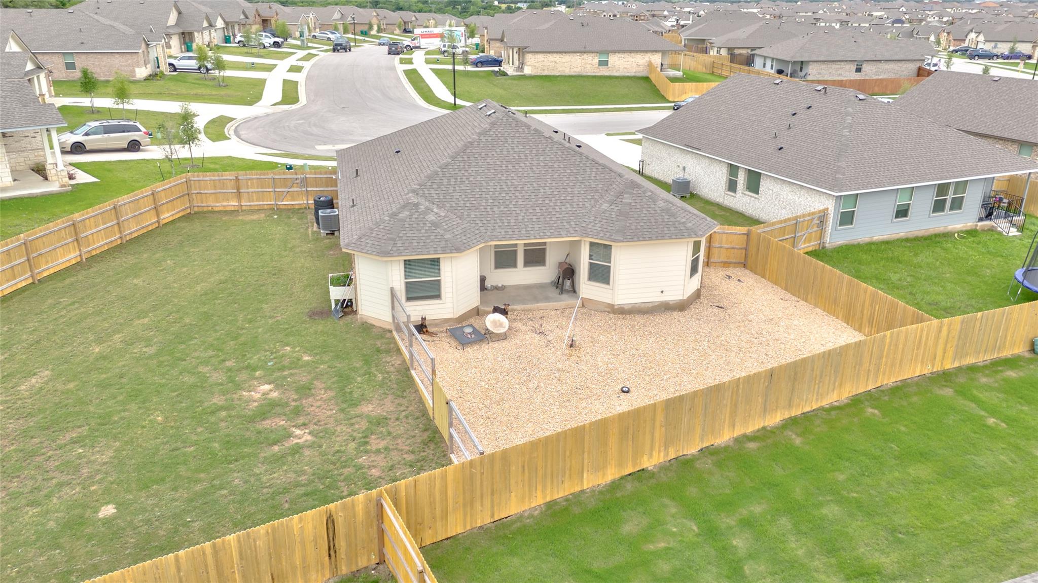 1317 Cesarina St Property Photo 34