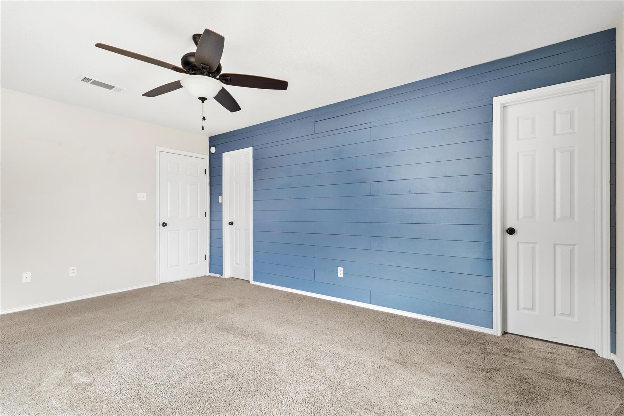 221 Timber Ridge Dr Property Photo 14