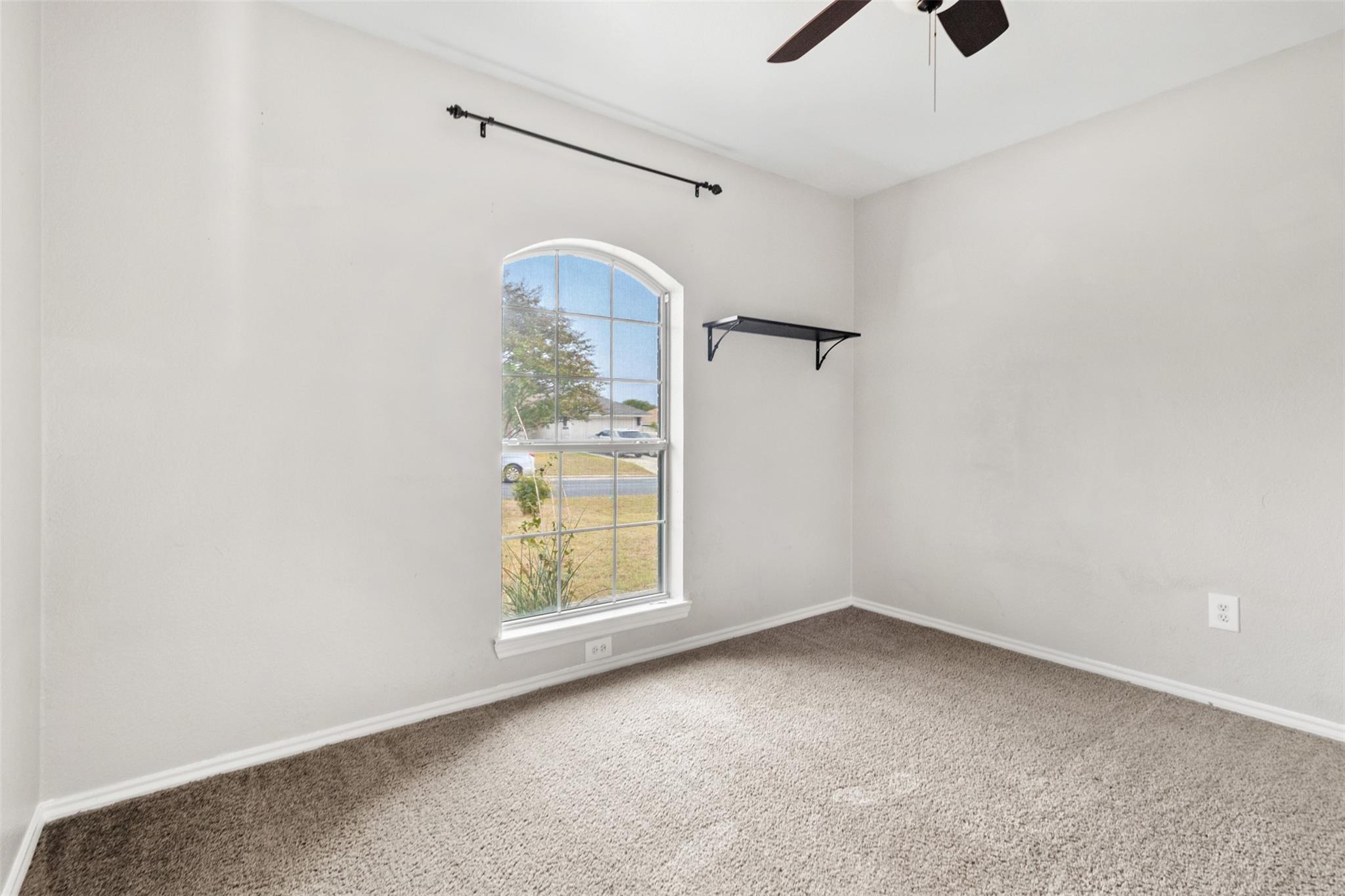 221 Timber Ridge Dr Property Photo 21