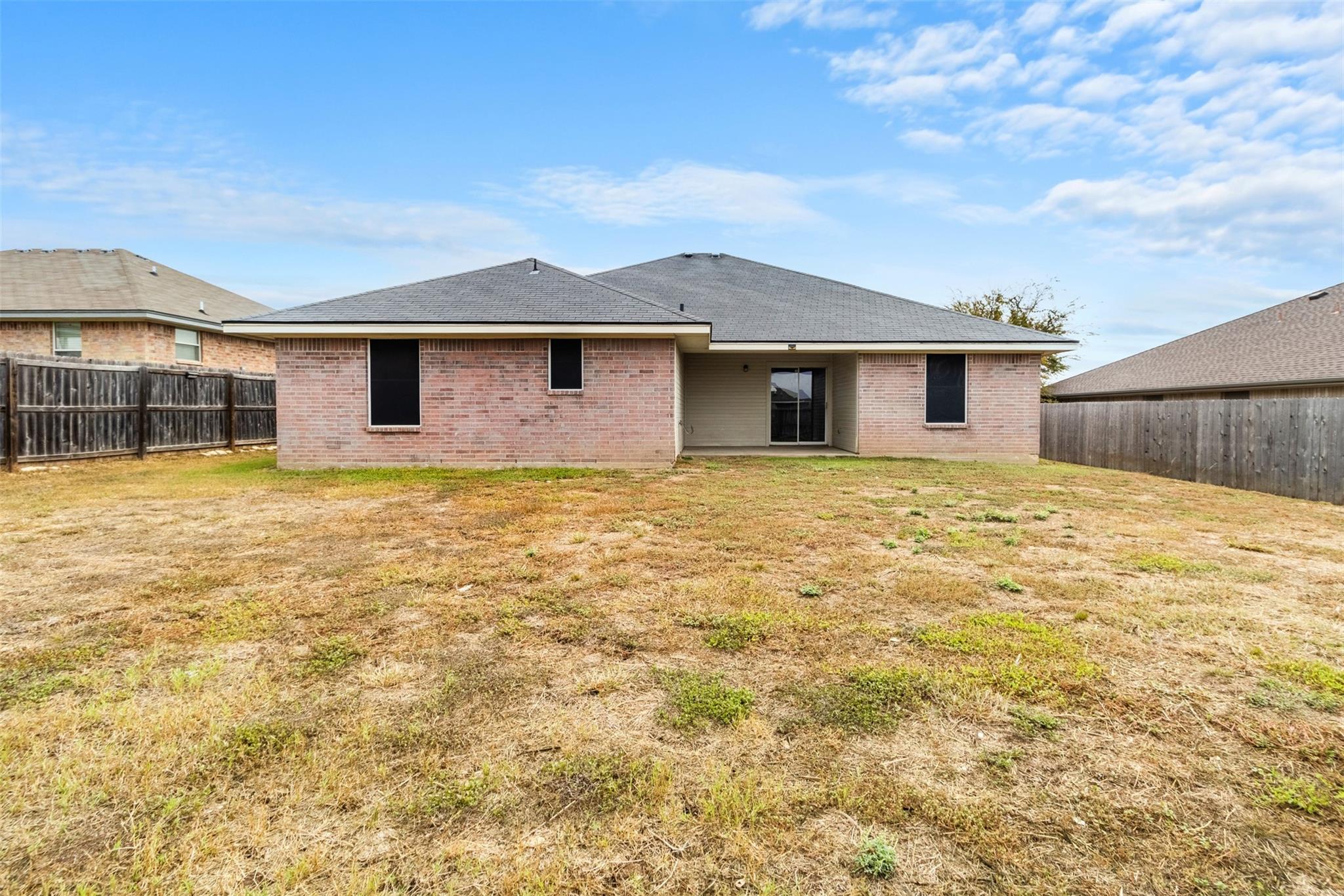 221 Timber Ridge Dr Property Photo 25