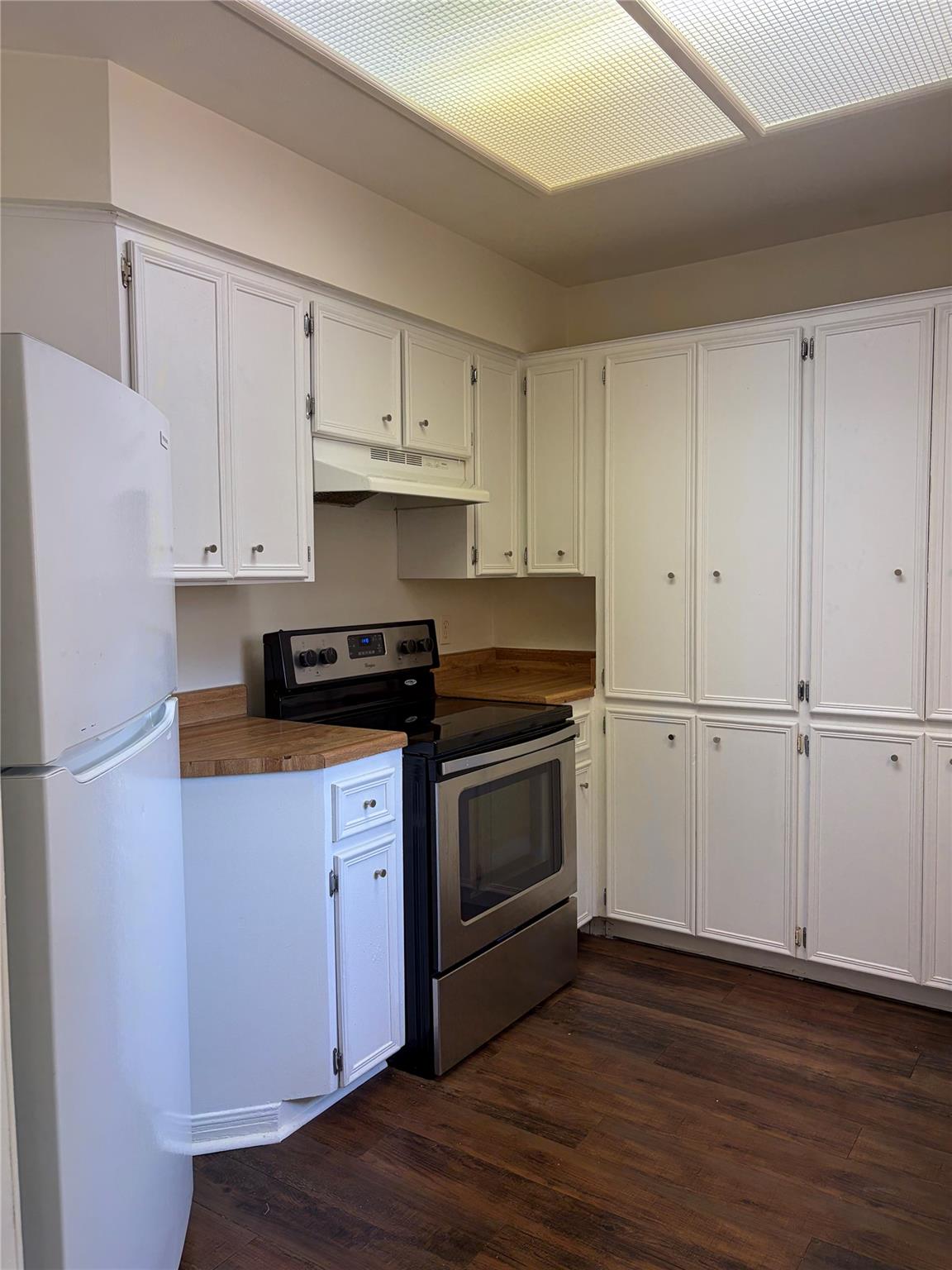 1404 Andra Ln Property Photo 6