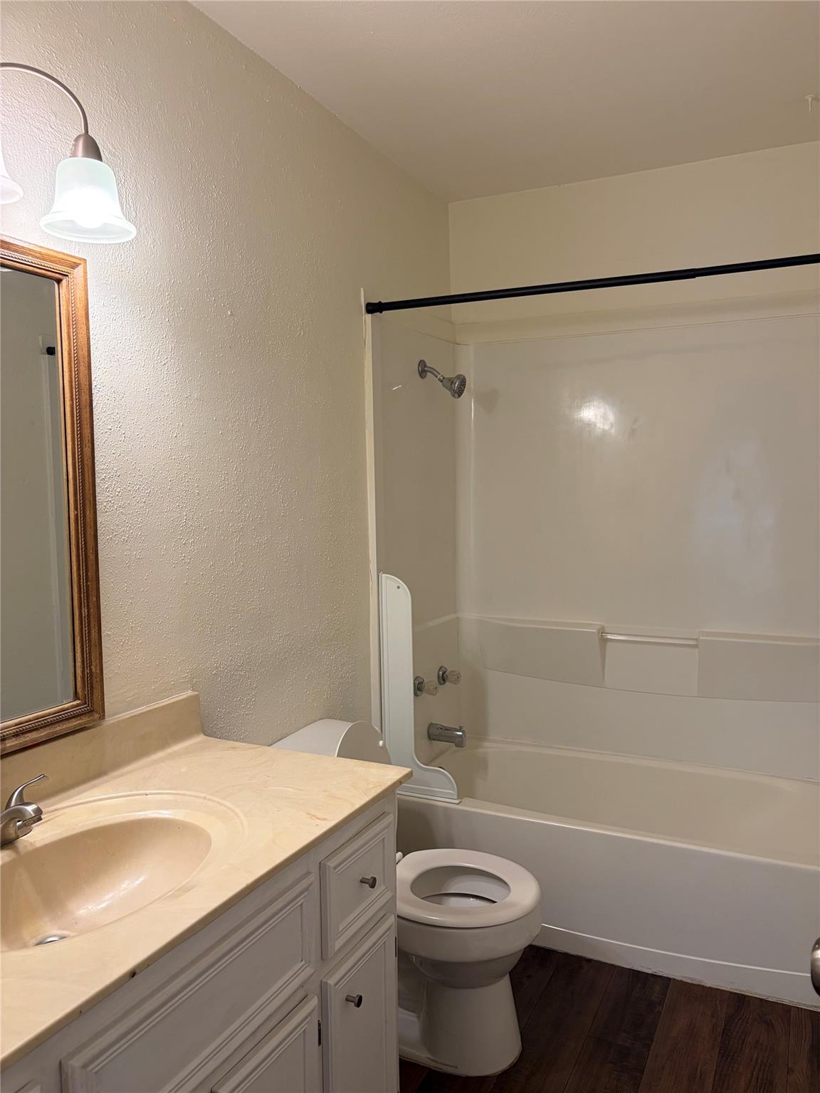 1404 Andra Ln Property Photo 13