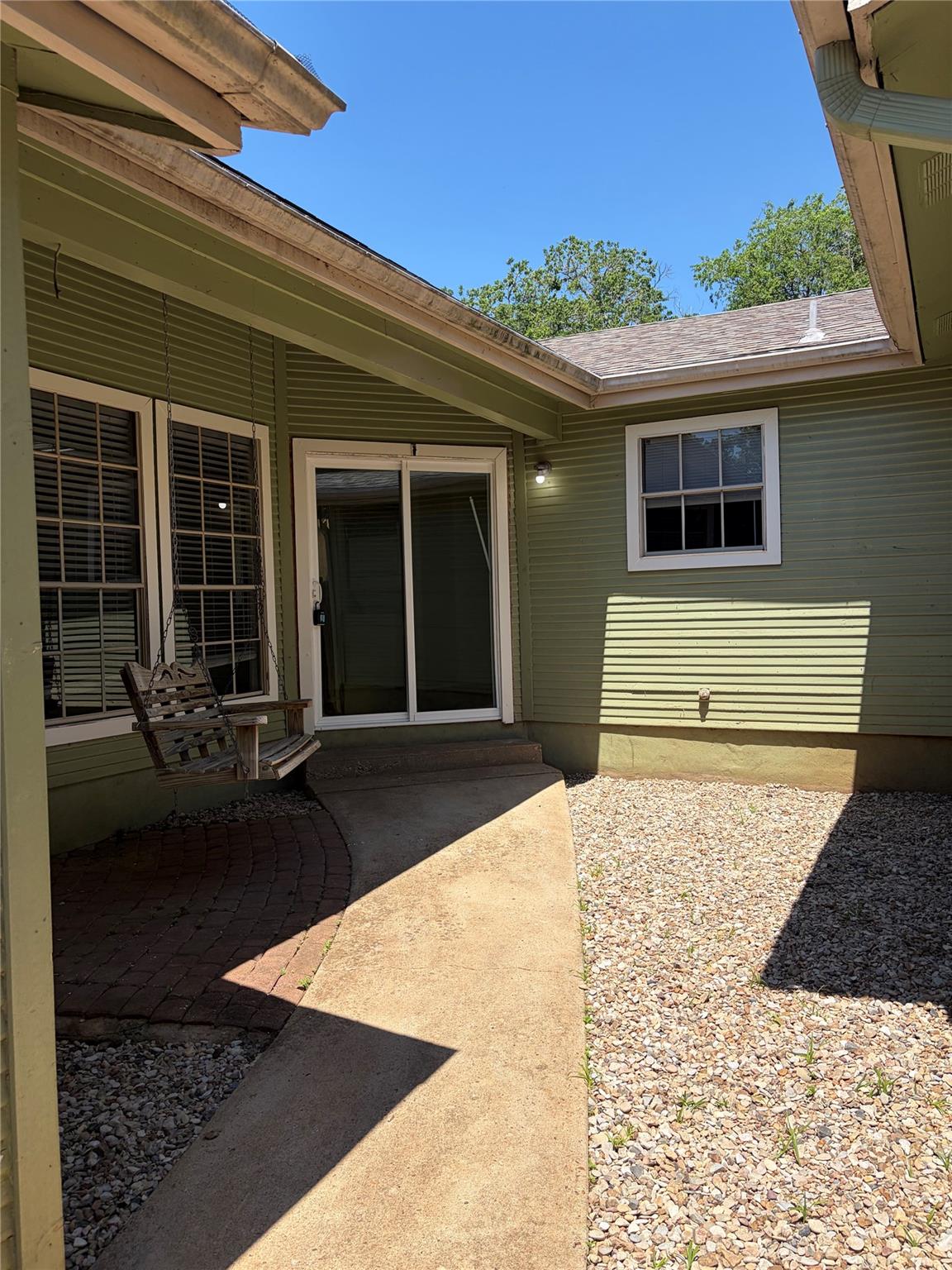1404 Andra Ln Property Photo 16