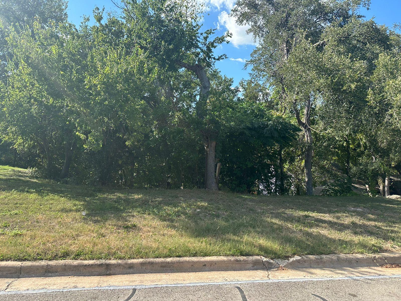 506 Quail Creek Dr Property Photo 15