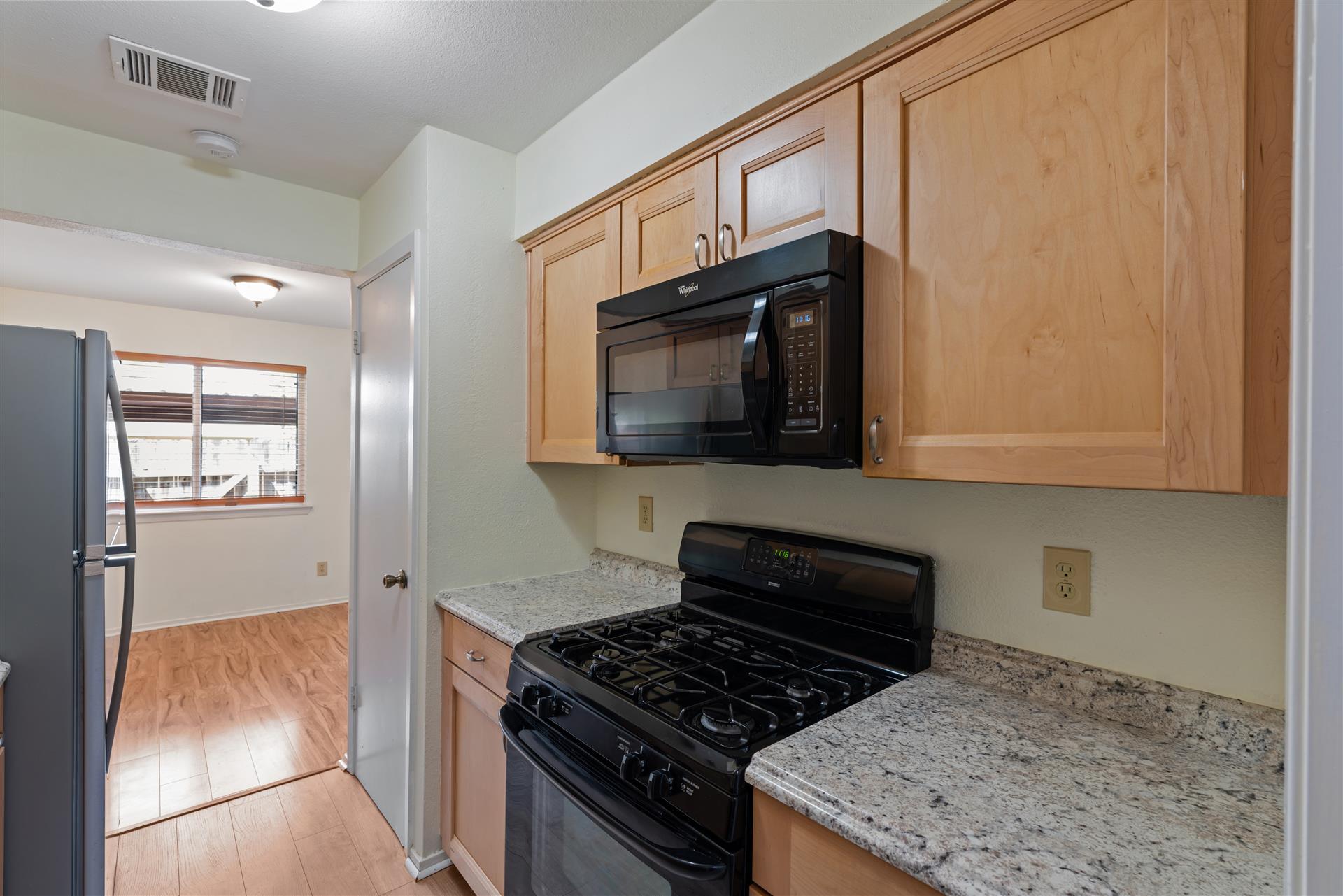 101 S Clearday Dr #122 Property Photo 22