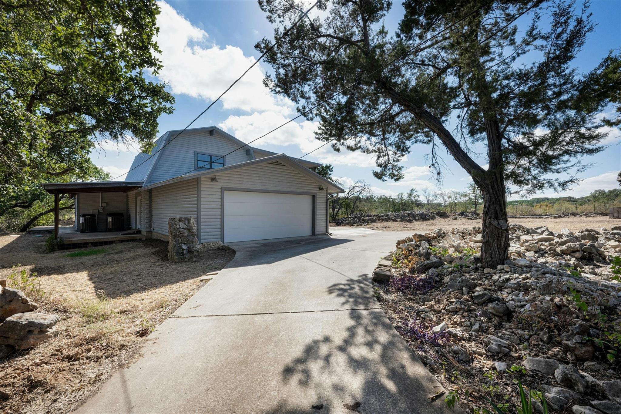 4200 Three Creek Trl Property Photo 5