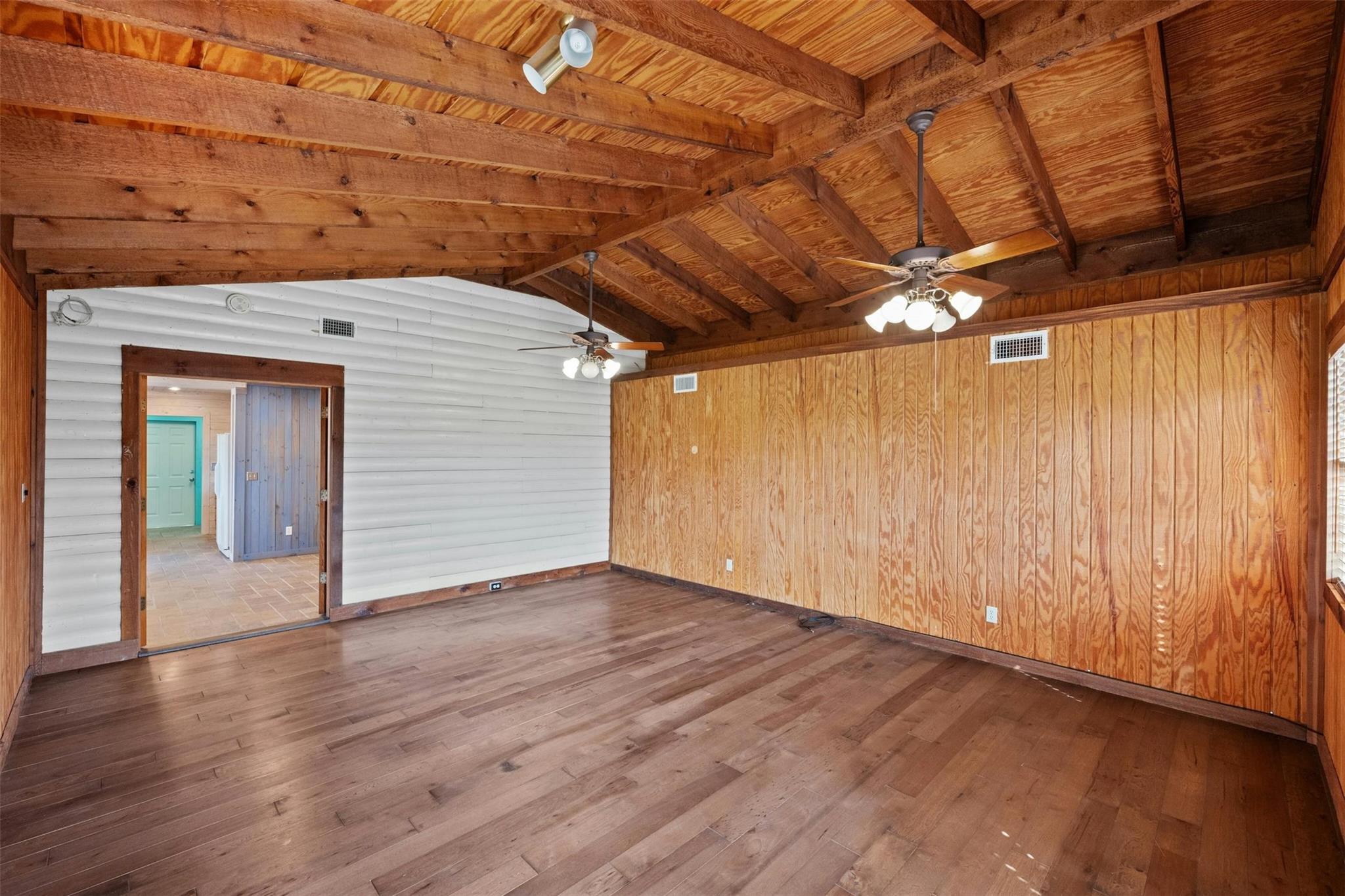 4200 Three Creek Trl Property Photo 22