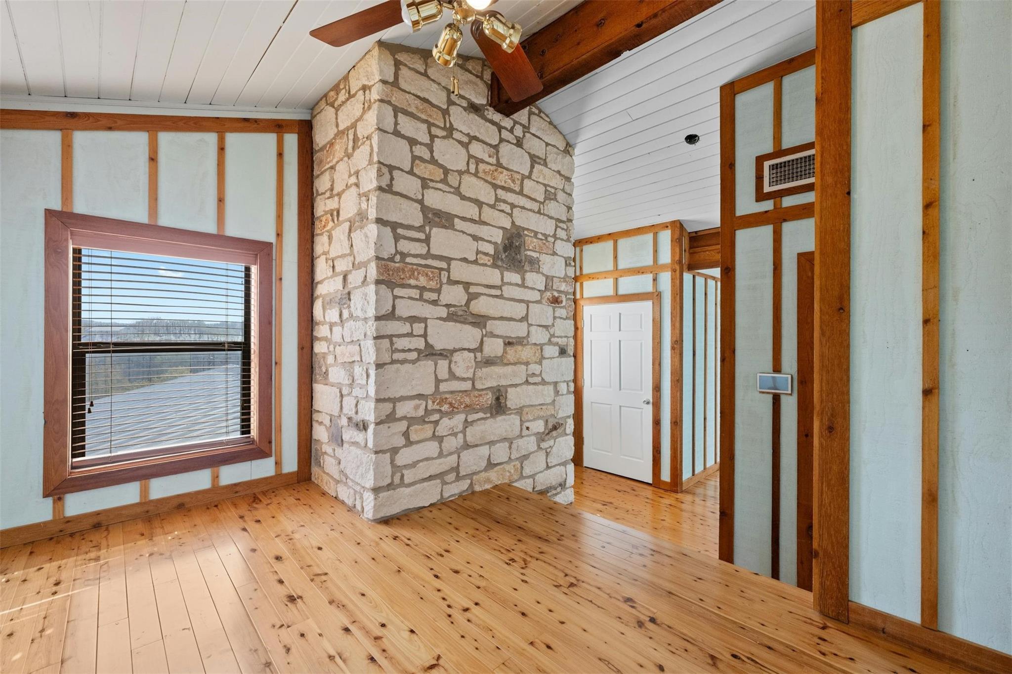 4200 Three Creek Trl Property Photo 28