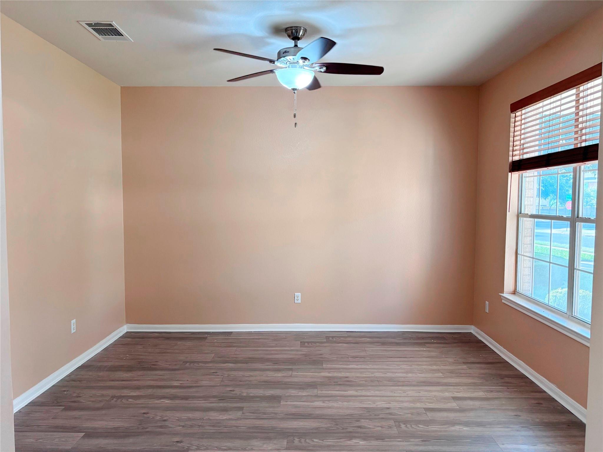 4116 Meadow Bluff Way Property Photo 8