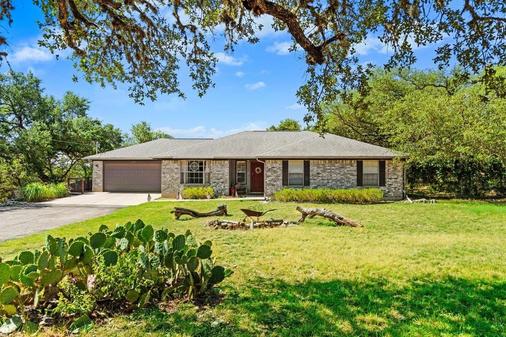 2111 Stallion Springs Dr Property Photo 4