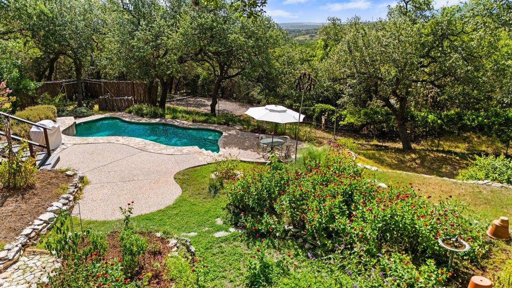 2111 Stallion Springs Dr Property Photo 8
