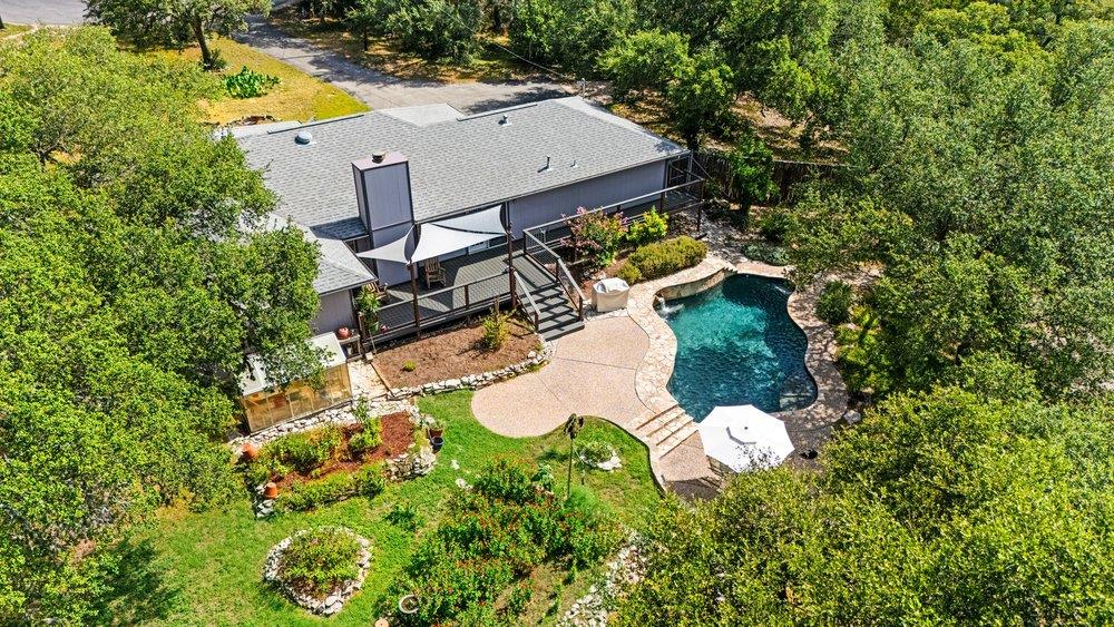 2111 Stallion Springs Dr Property Photo 9