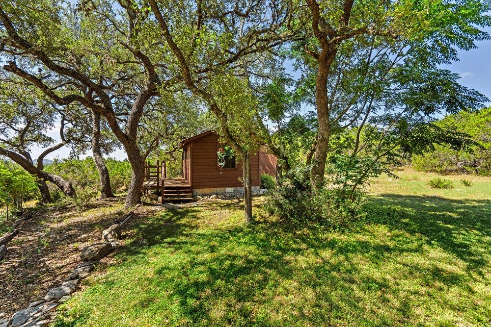 2111 Stallion Springs Dr Property Photo 19