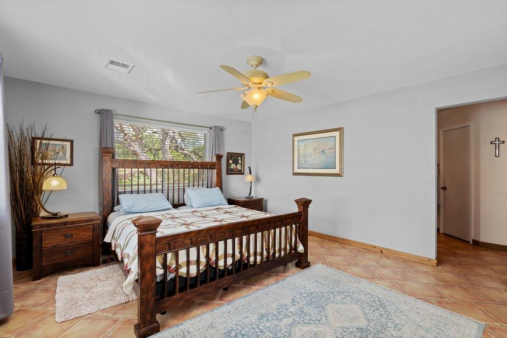 2111 Stallion Springs Dr Property Photo 32