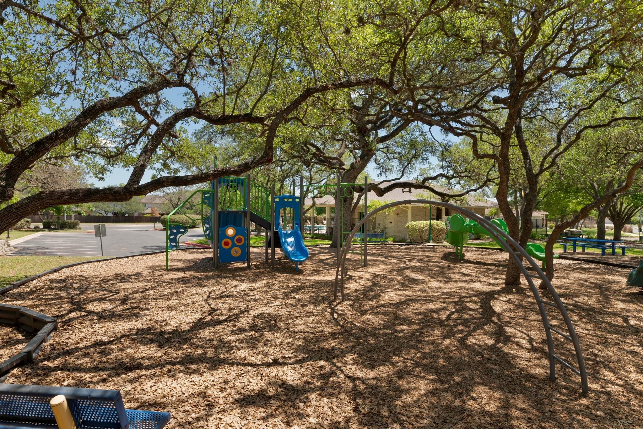 4624 Hoffman Dr Property Photo 36