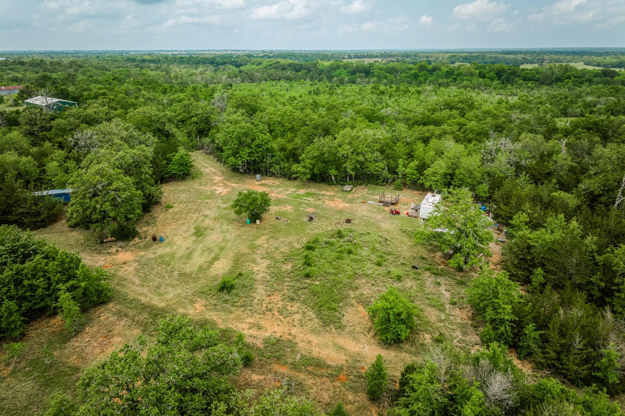 1136 Private Road 4291 Property Photo 8