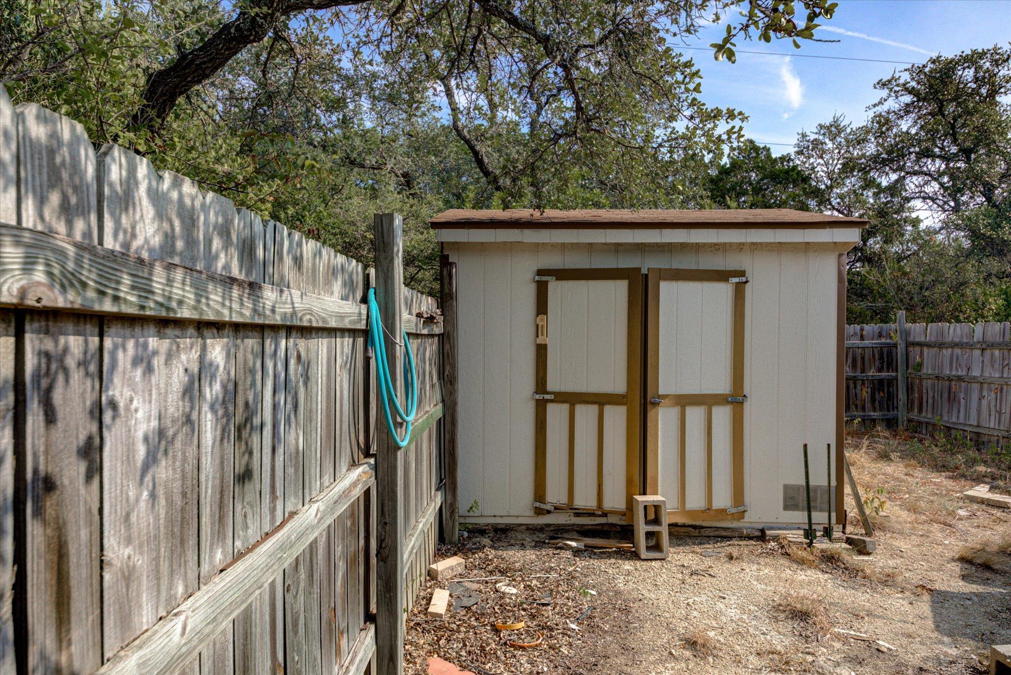 9402 Claxton Dr Property Photo 32