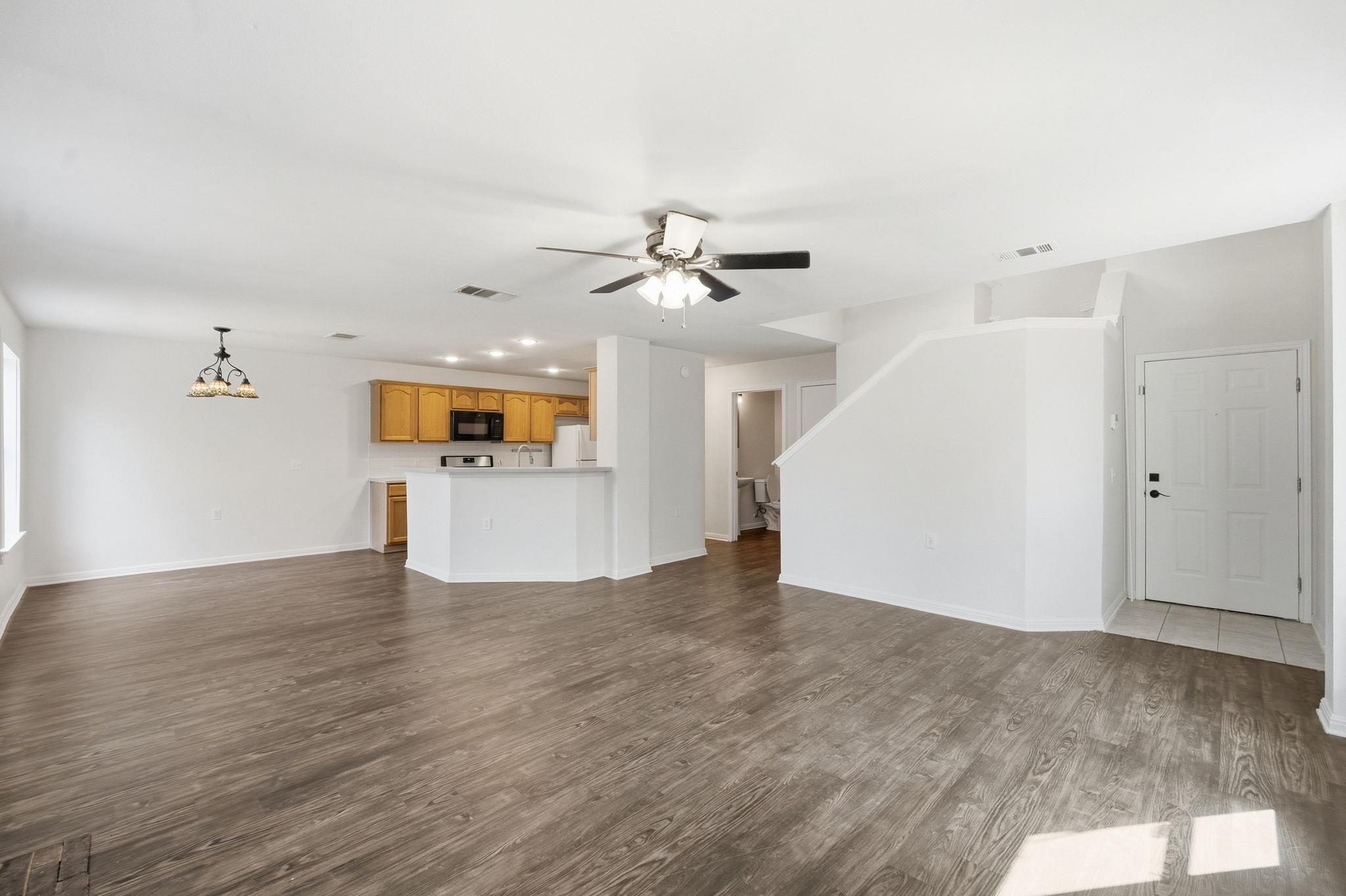 11406 Robert Wooding Dr Property Photo 5
