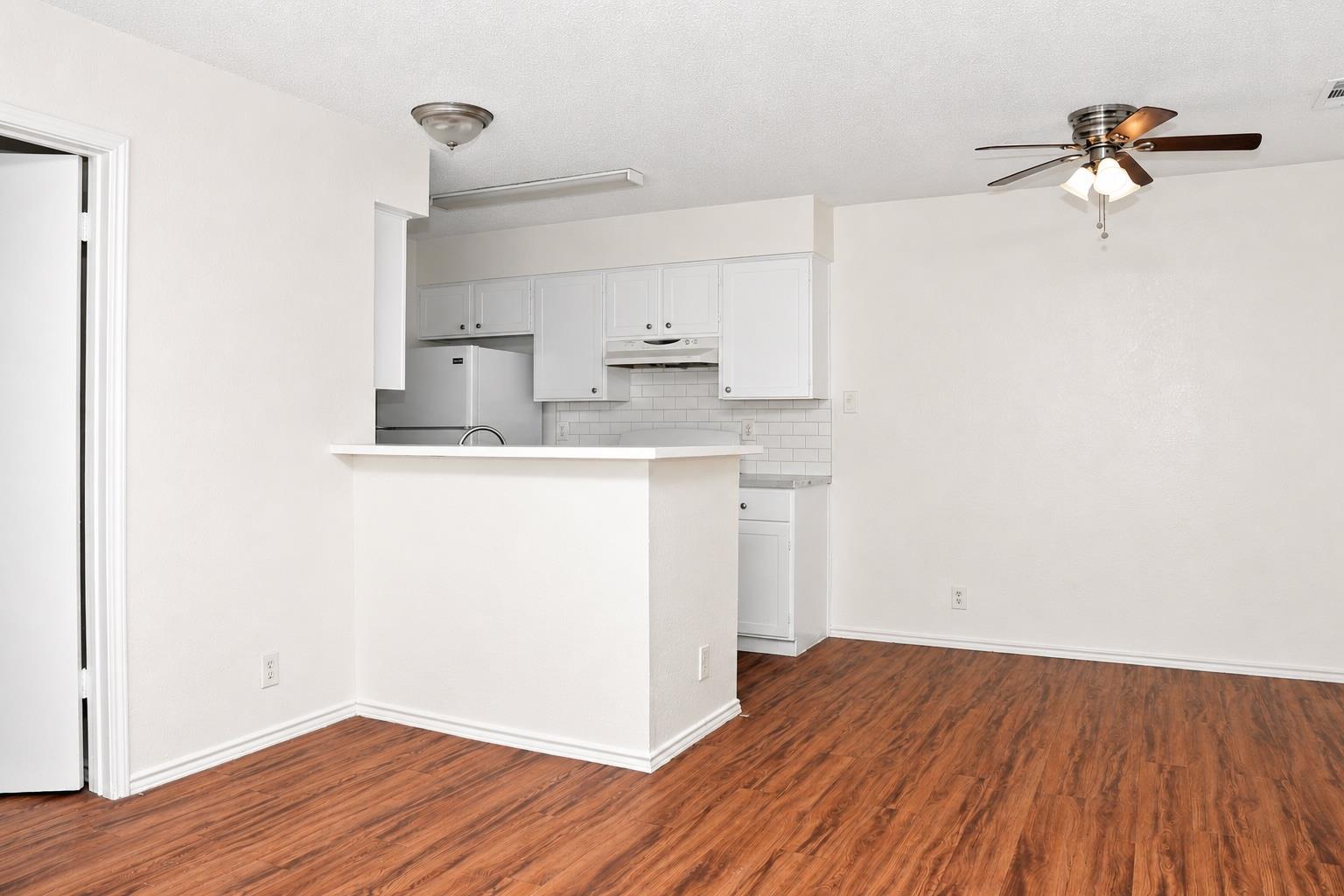 6906 Deep Cir #a Property Photo 6