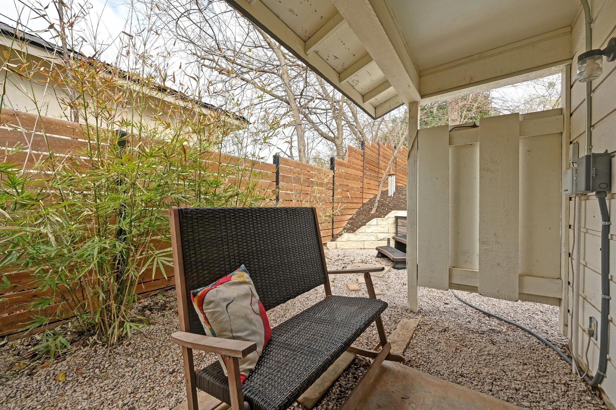 1604 Adriane Dr Property Photo 21