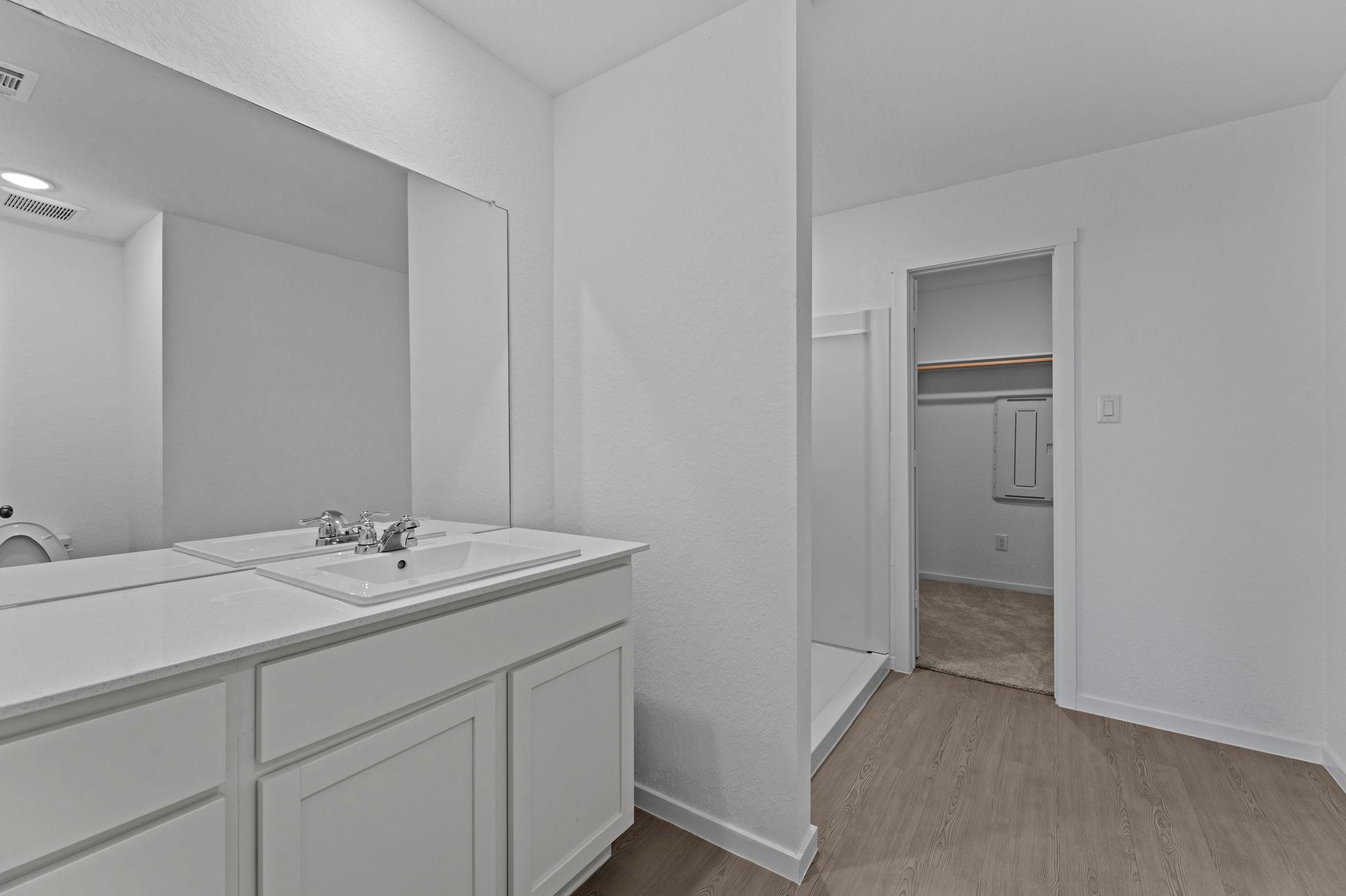 107 Ellendale Pl Property Photo 24