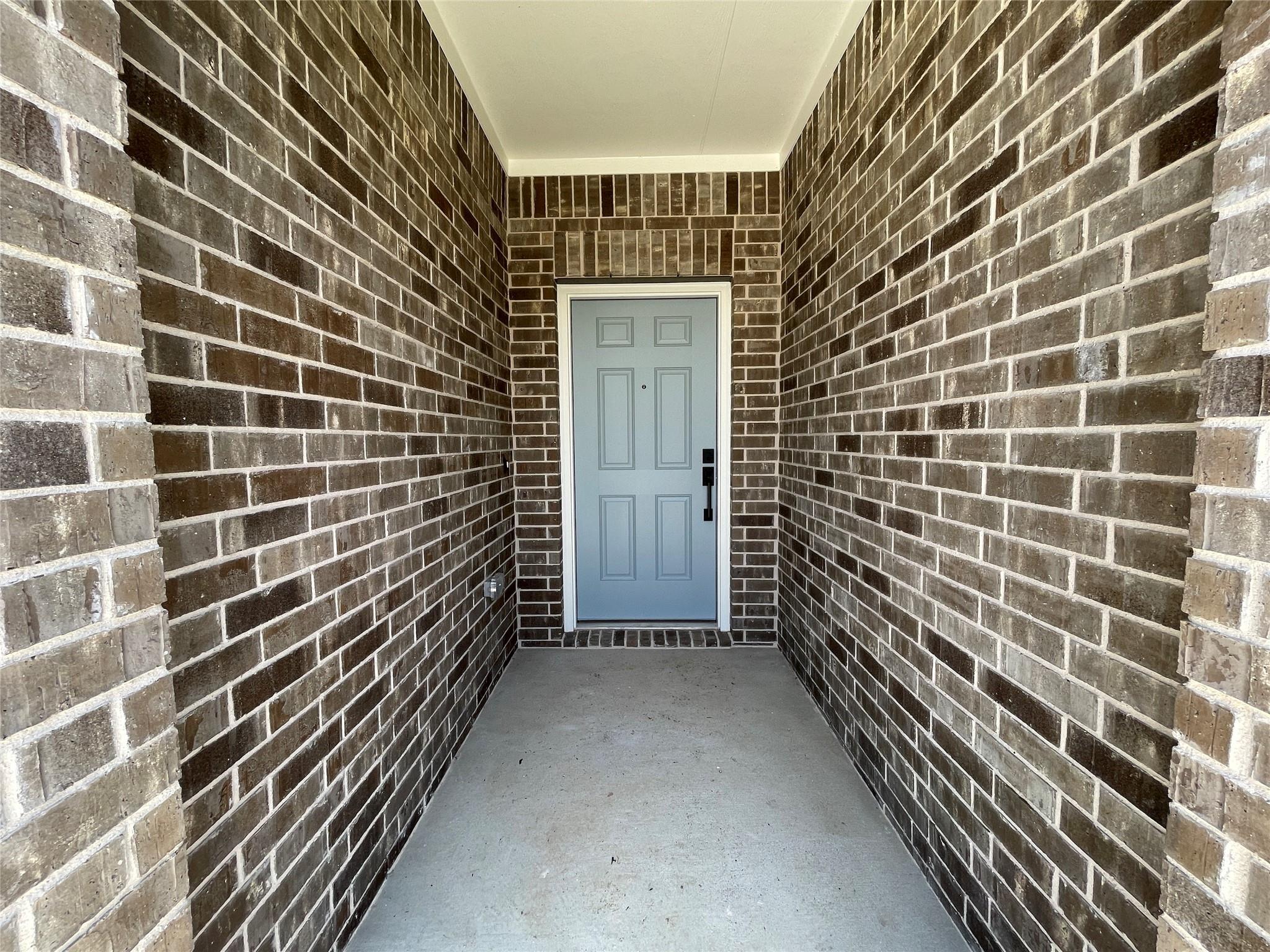 270 Grand Teton Dr Property Photo 2