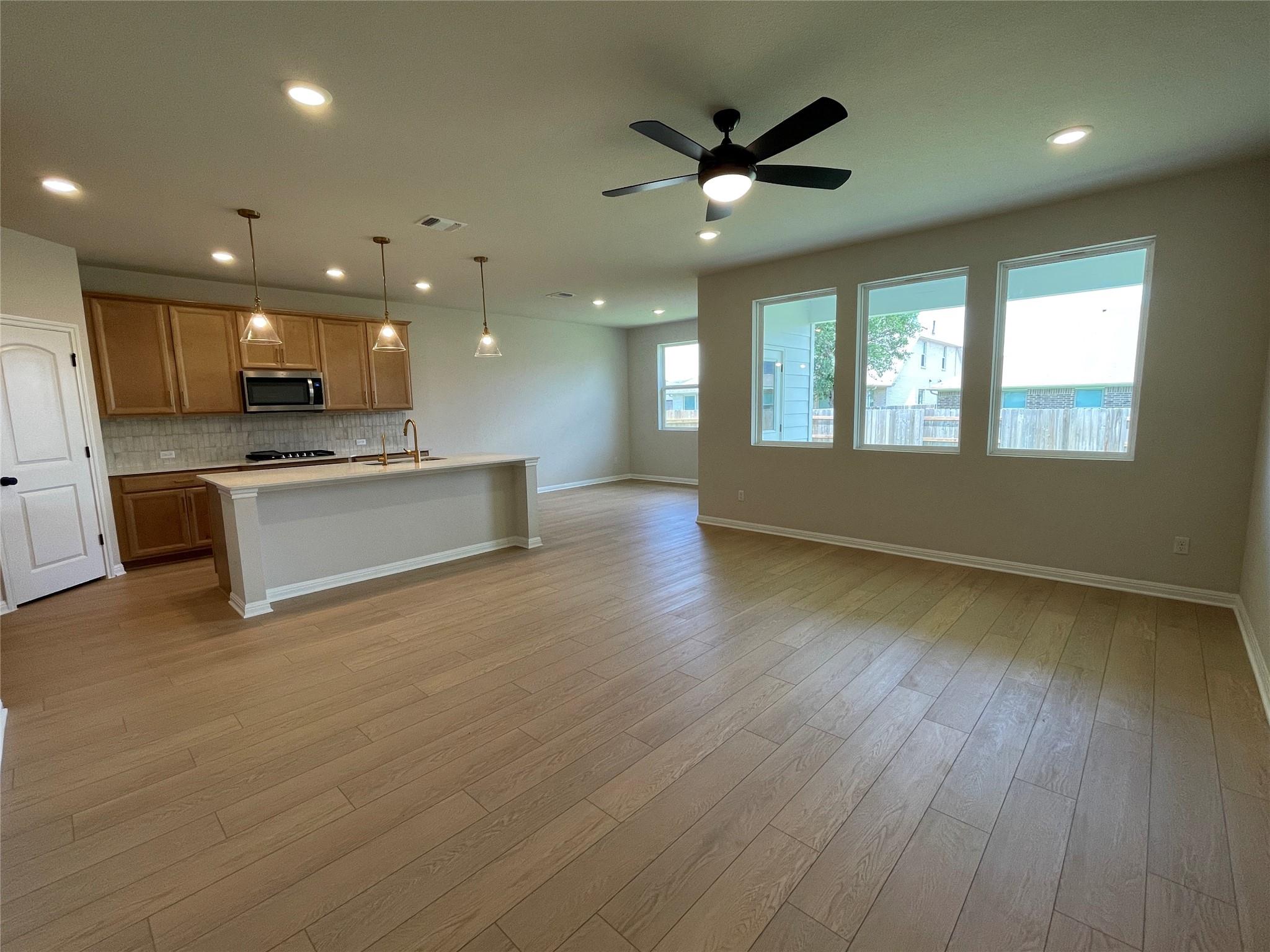 270 Grand Teton Dr Property Photo 3