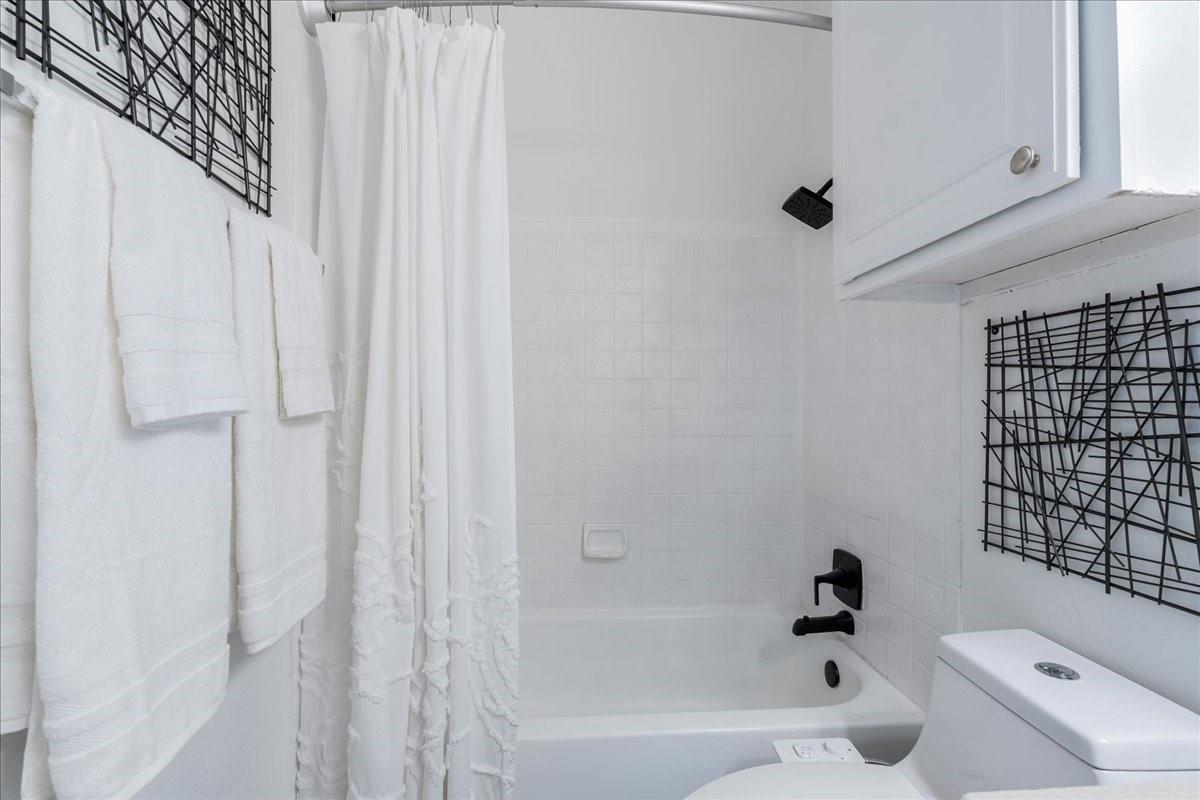 12166 Metric Blvd 135 Property Photo 15