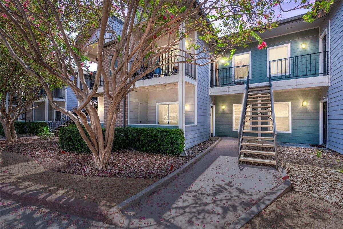 12166 Metric Blvd 135 Property Photo 30
