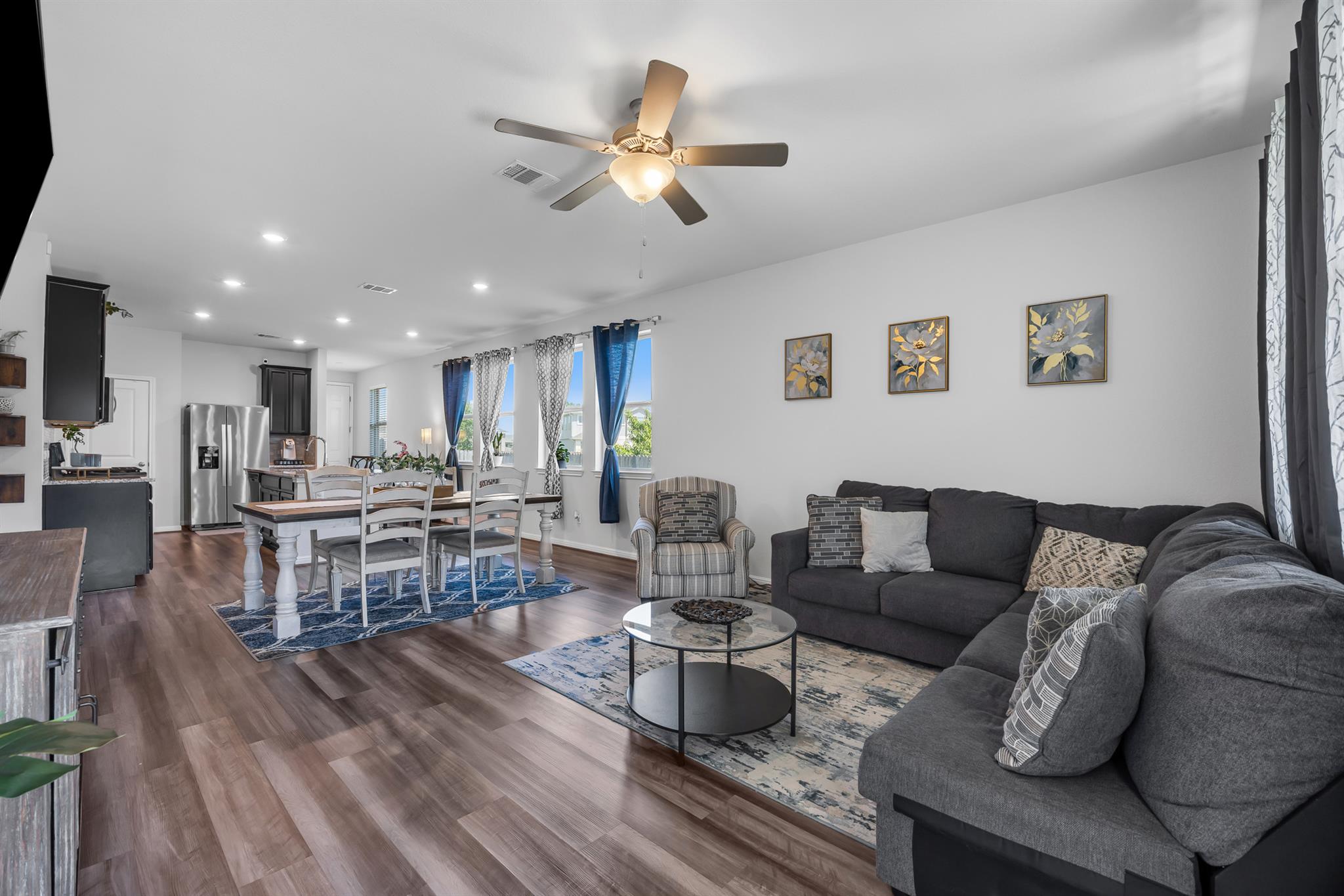 141 Tucana St Property Photo 11
