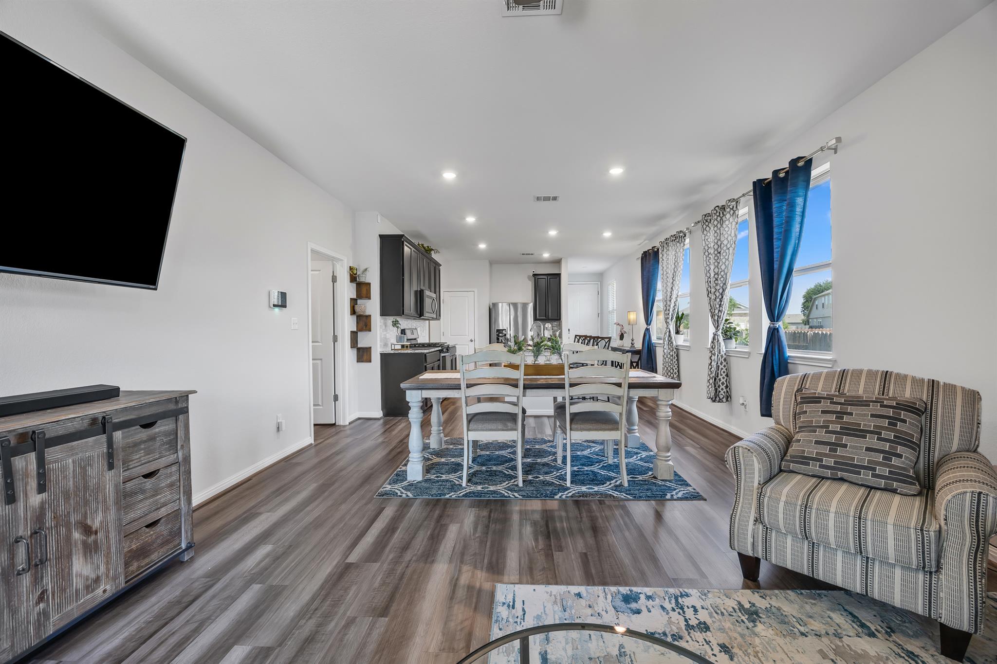 141 Tucana St Property Photo 12