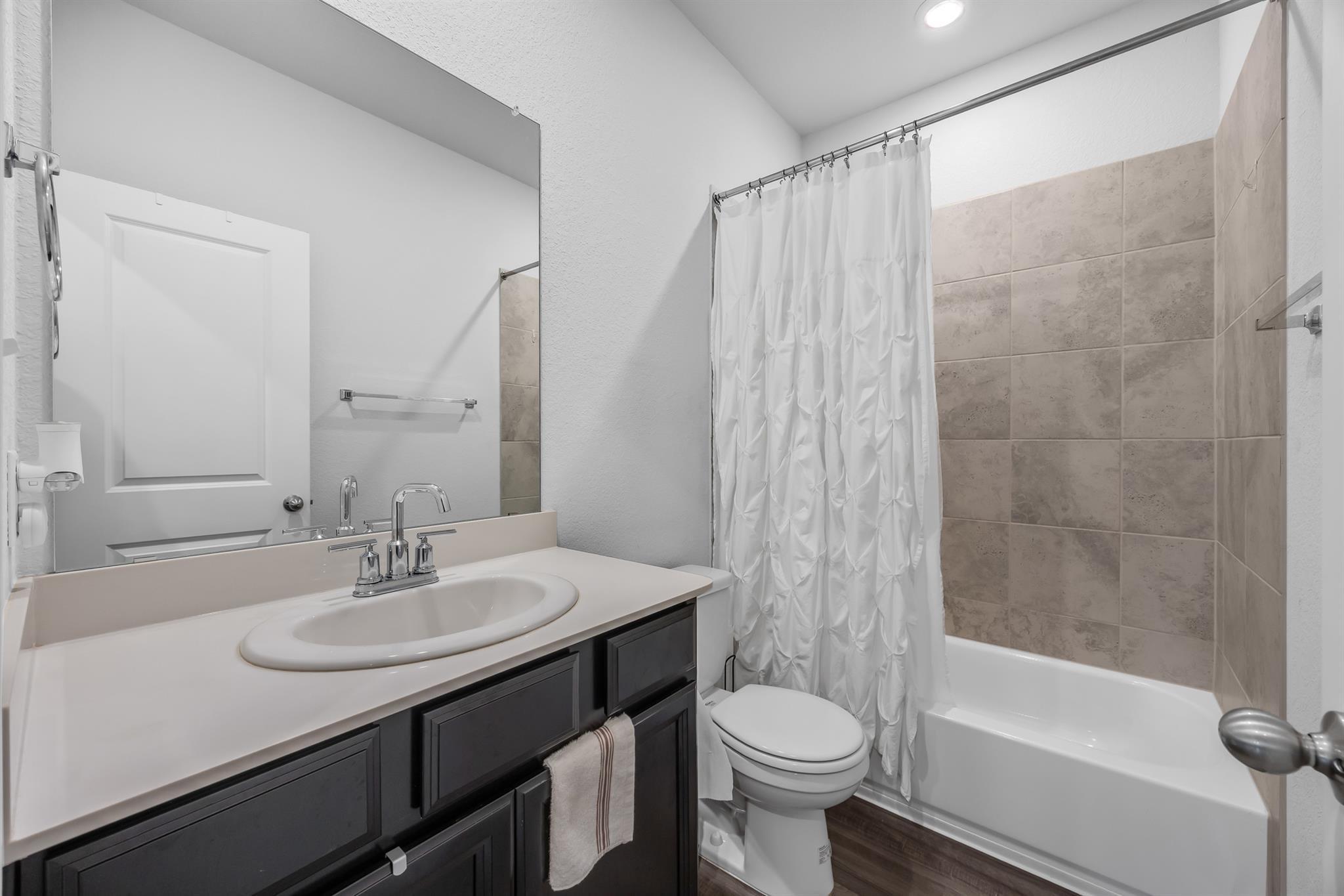 141 Tucana St Property Photo 22