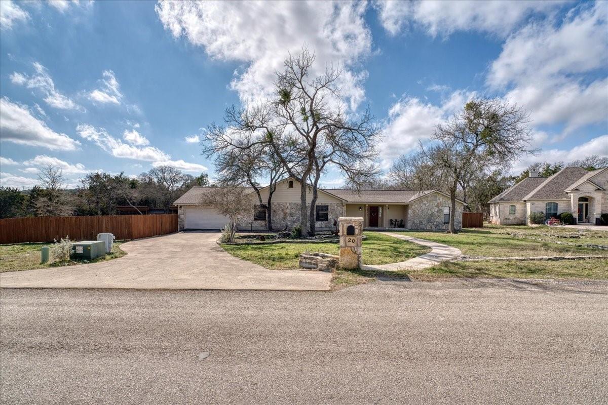 20 Saddle Rock Rdg Property Photo 1