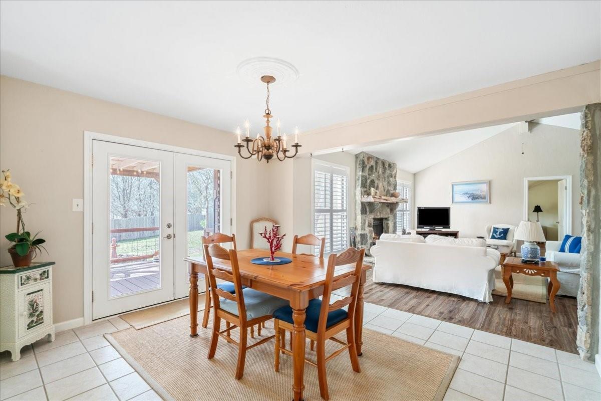 20 Saddle Rock Rdg Property Photo 12
