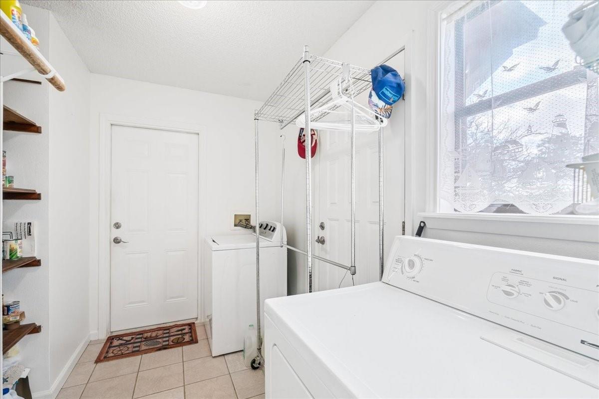 20 Saddle Rock Rdg Property Photo 18