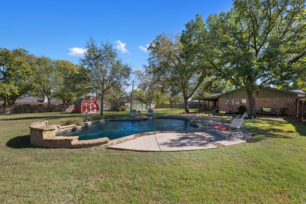 1802 Bumblebee Dr Property Photo 24