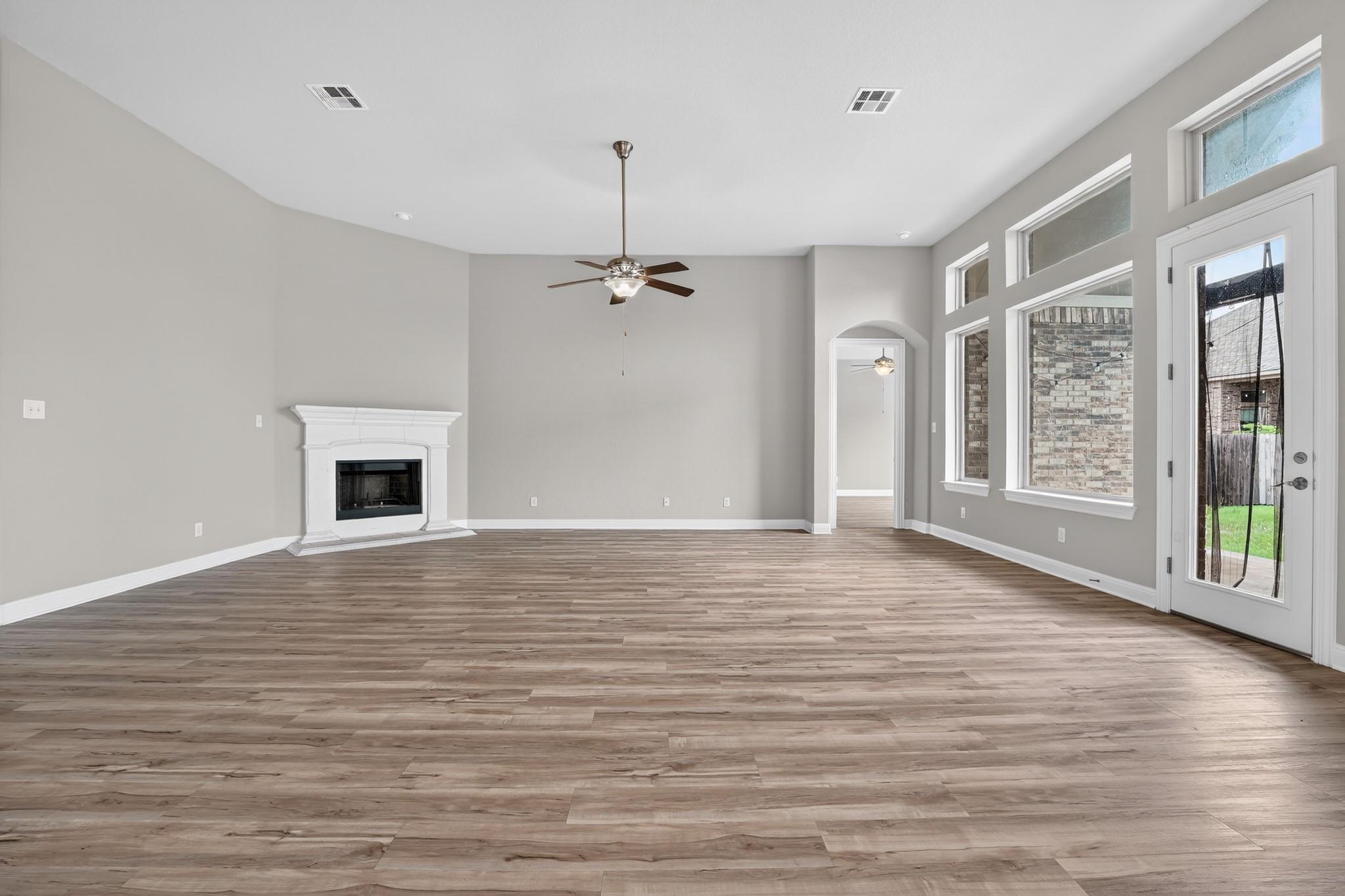 1009 Wolcott Dr Property Photo 11