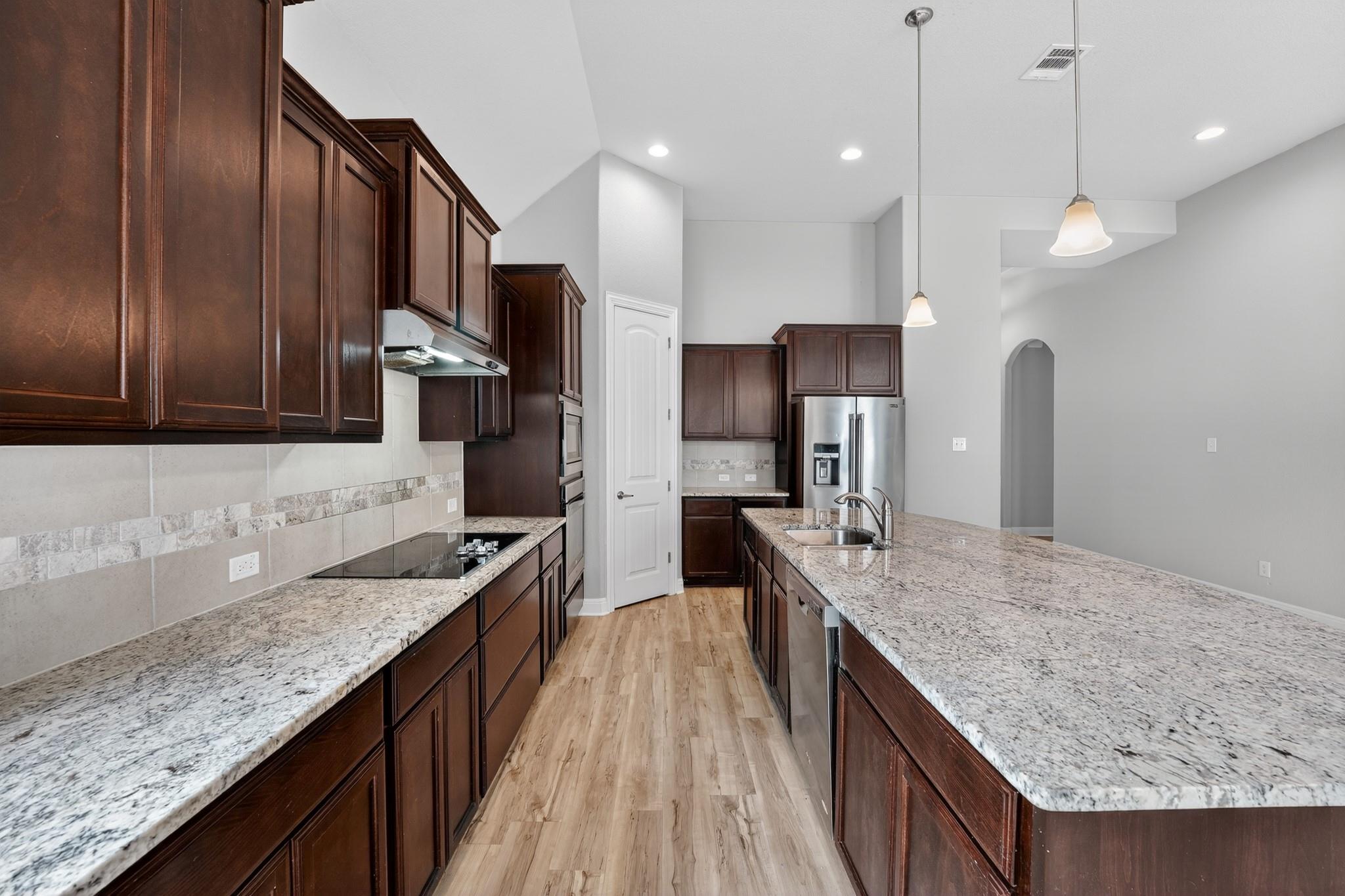 1009 Wolcott Dr Property Photo 12