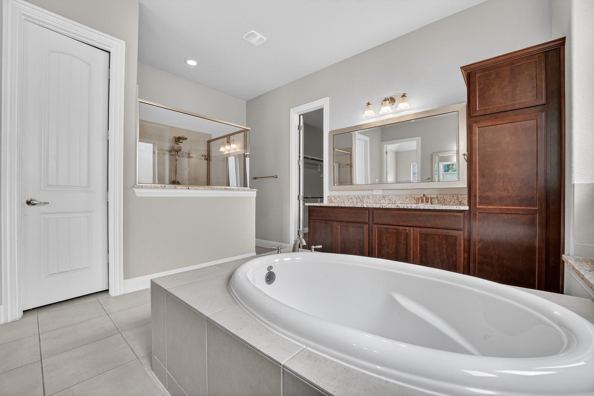 1009 Wolcott Dr Property Photo 16