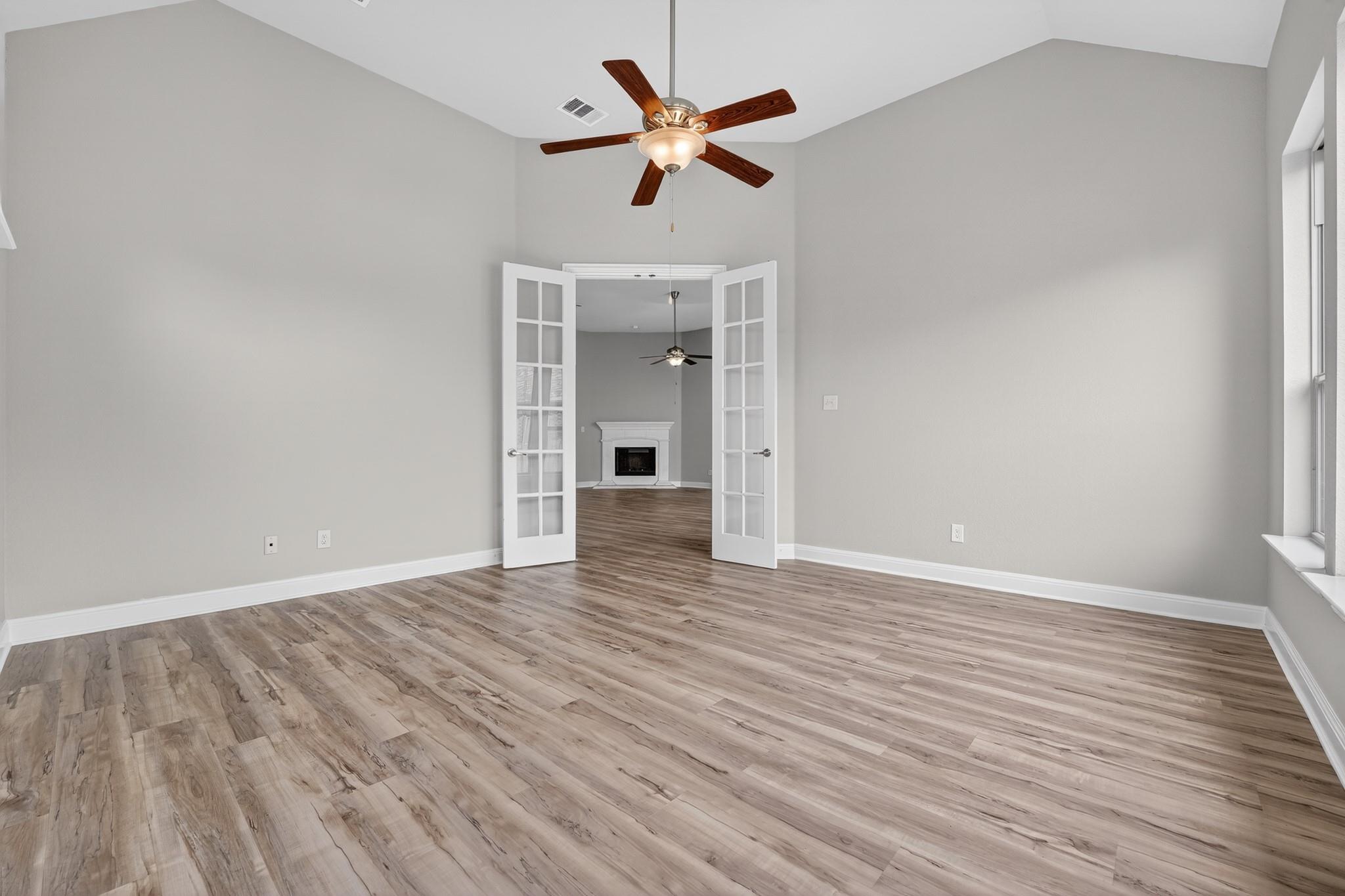 1009 Wolcott Dr Property Photo 17