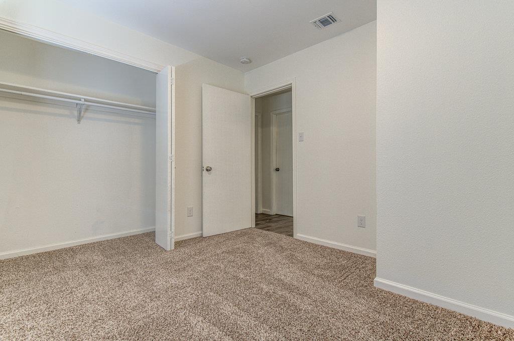 5706 Gloucester Ln #a Property Photo 10