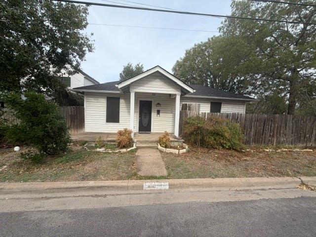 5410 Woodrow Ave Property Photo 1