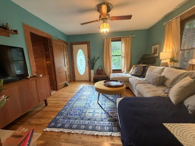5410 Woodrow Ave Property Photo 3