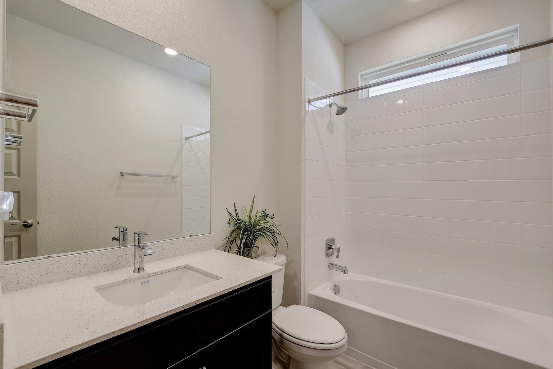 121 Fairfax Ave Property Photo 18