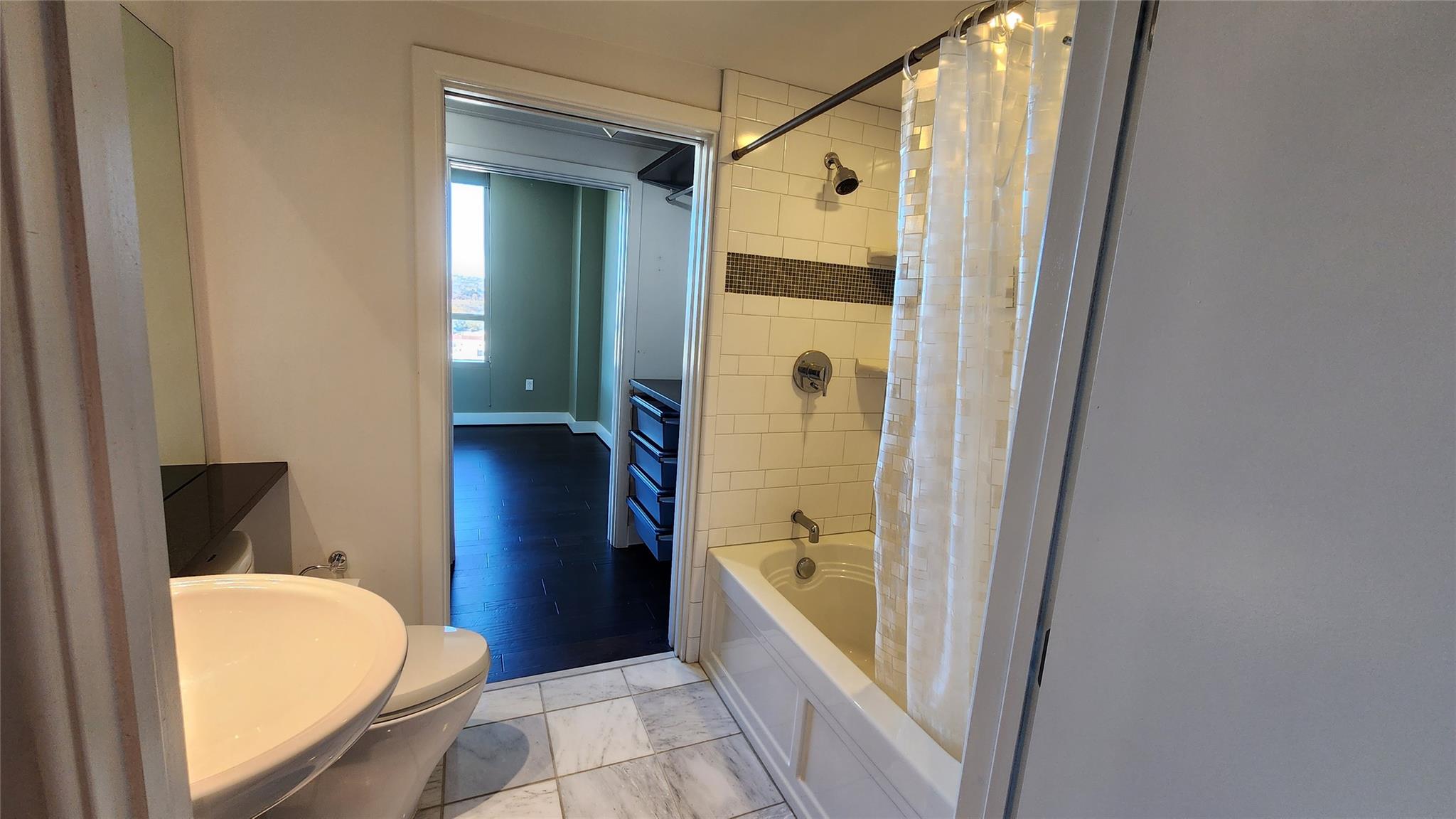 300 Bowie St #1305 Property Photo 15