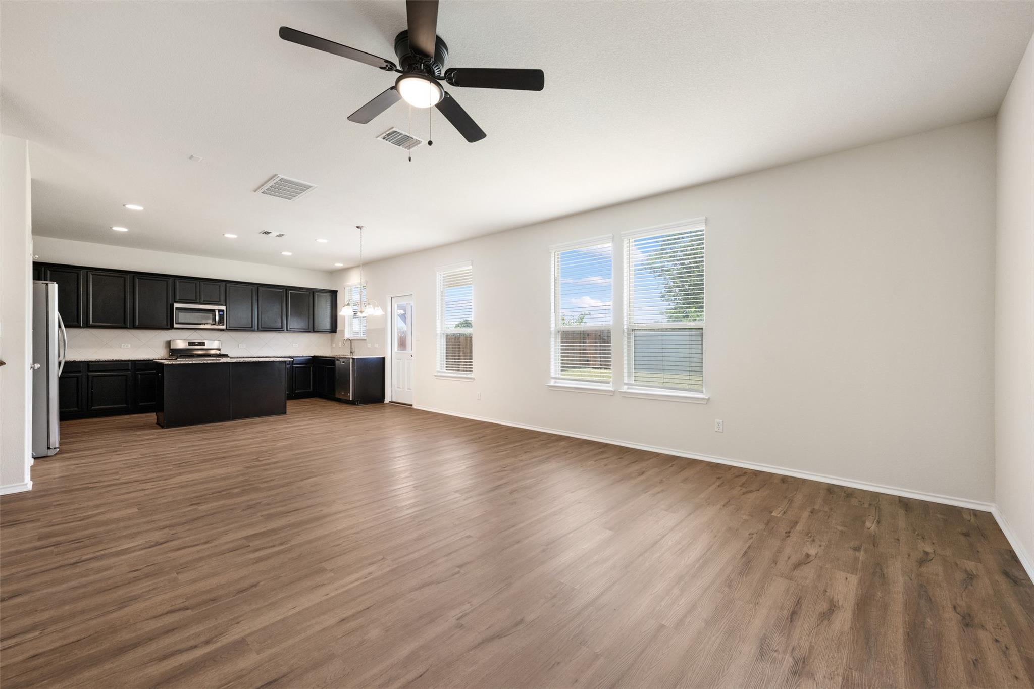 2204 Cliffbrake Way Property Photo 13